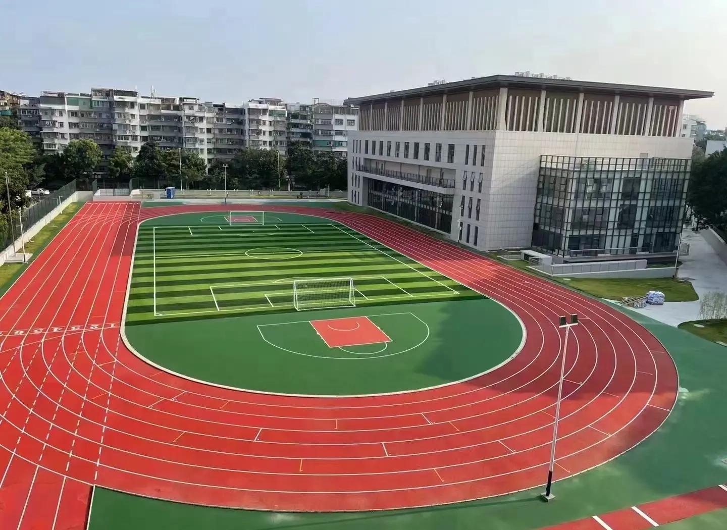 平凉市人造草坪塑胶篮球场 - 哪里好